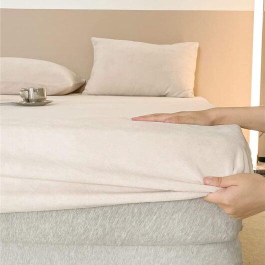 Fleece Fitted Sheet 180x200 25cm Pocket Cream White - Cashmere Feel - Super Warm Microfiber Milk Fleece Bed Sheet for Thick Mattress - RWDrap housse