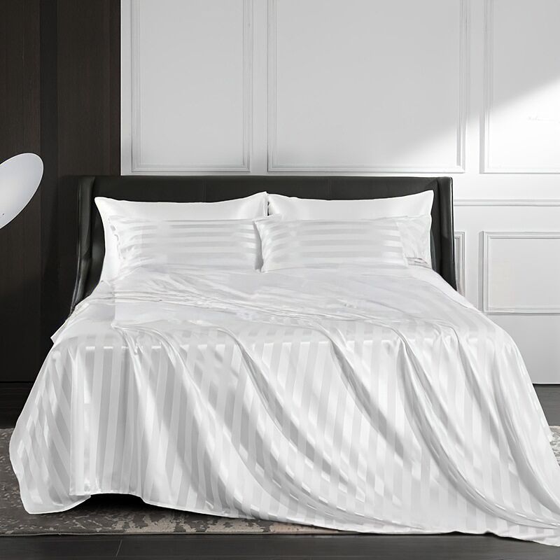 Premium 4-Piece Bedding Set - 153 x 203 cm Elastic Fitted Sheet + Flat Sheet + 2 Pillowcases - Elegant Striped Pattern